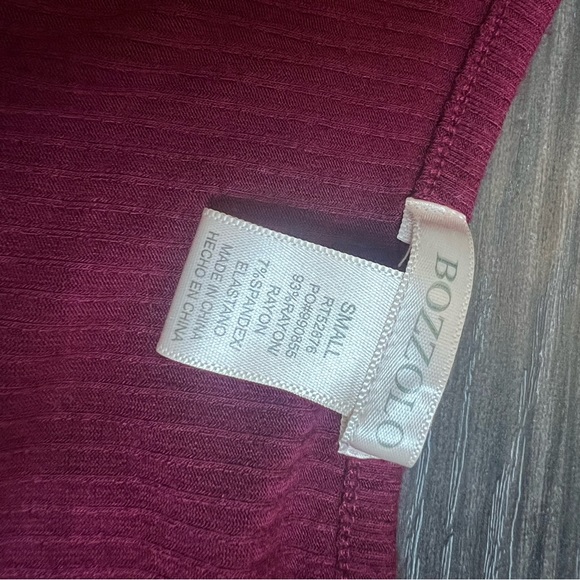 Maroon crop top - Picture 2 of 2